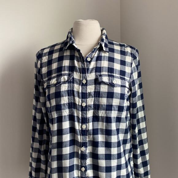 J. CREW Gingham Button Shirt Womens Sz Small Navy Gingham Perfect Fit - Picture 3 of 6